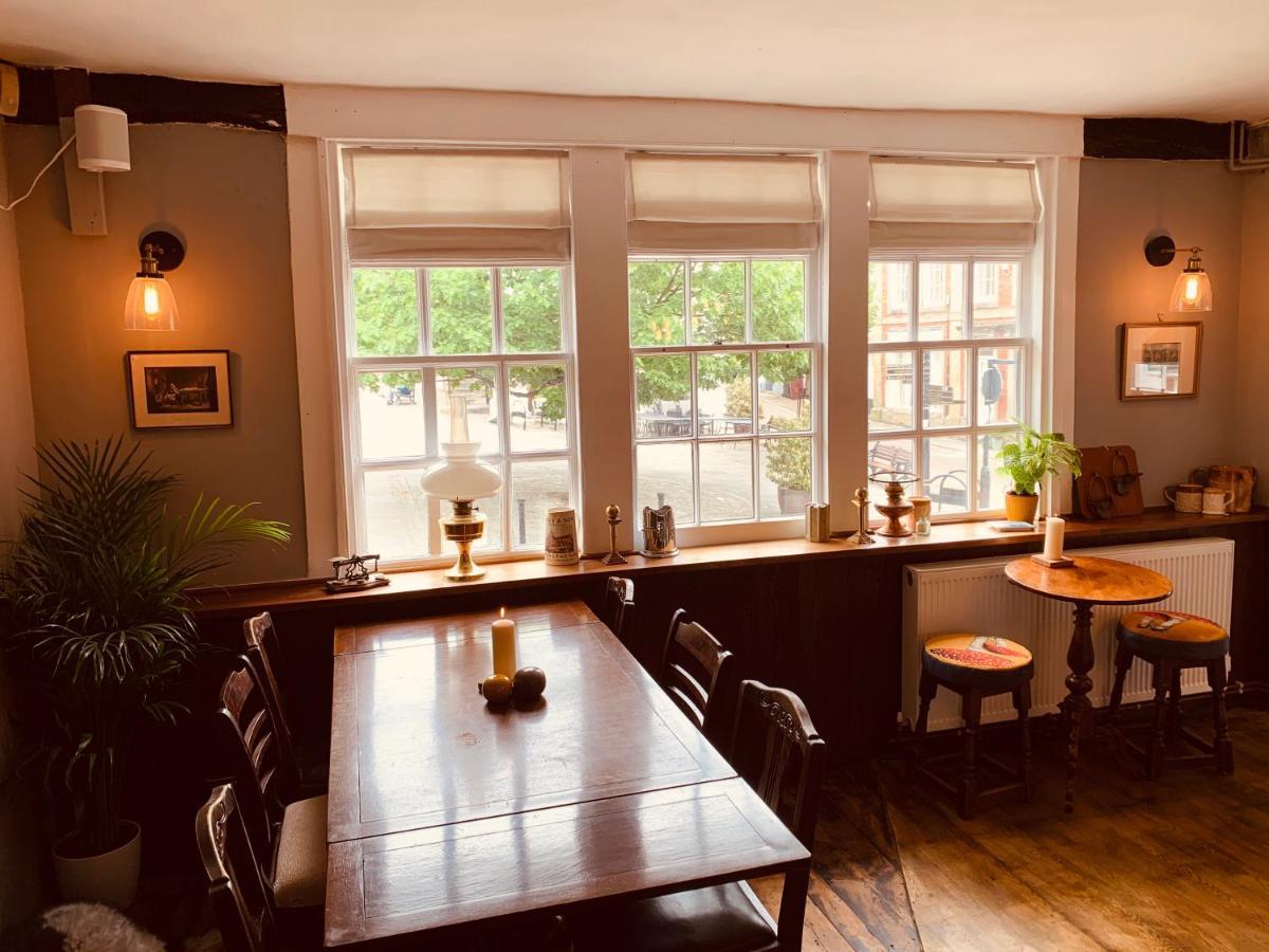 The Swan Inn Мидхърст Екстериор снимка